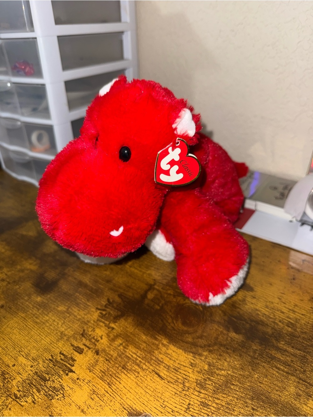 Ty Beanie Babies Lovely Hippo retired
